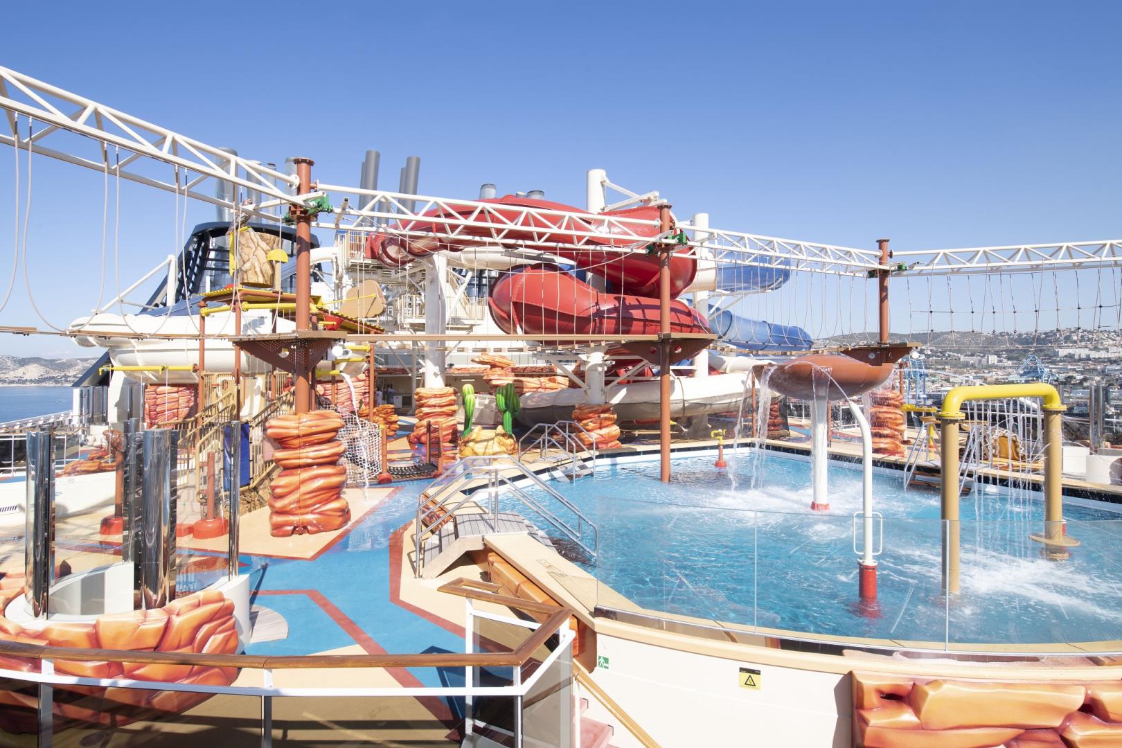 MSC Bellissima, Arizona Aquapark